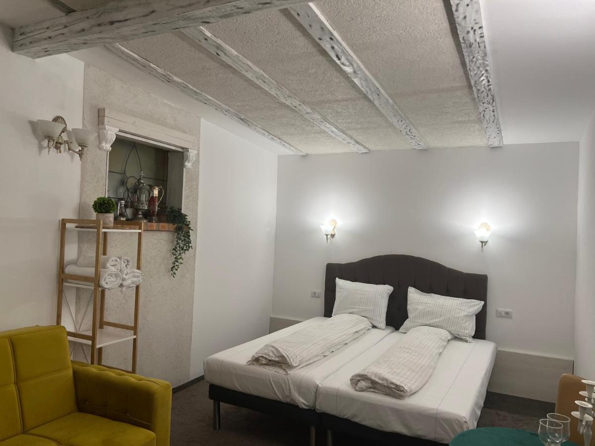 Sport Residence Bacău Esterno foto