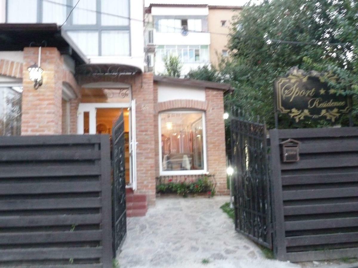 Sport Residence Bacău Esterno foto