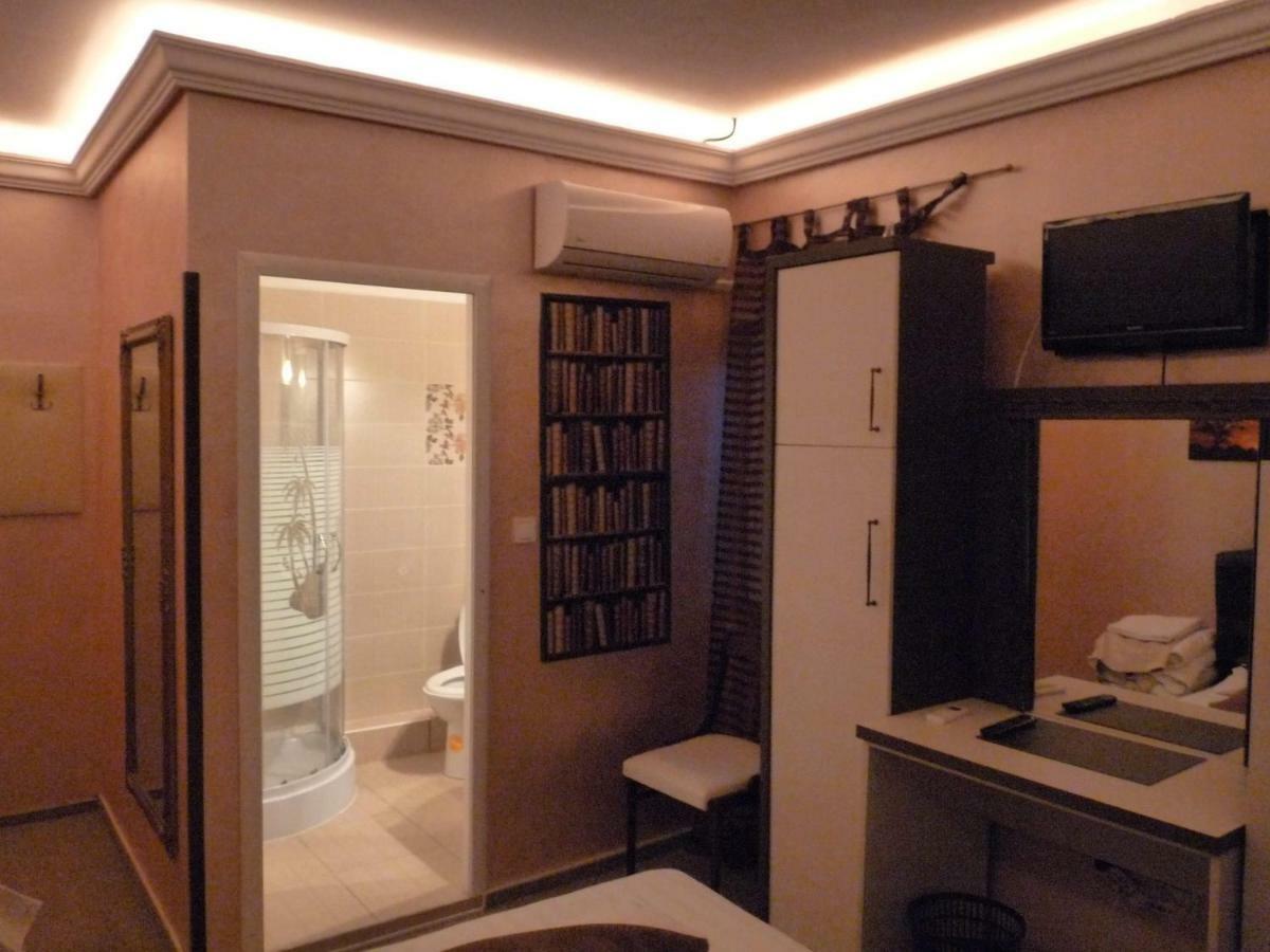 Sport Residence Bacău Esterno foto
